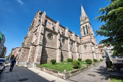 Turismo Cantabria - Turismo Cultural - Coro Filarmónico Vaticano - Año Jubilar Lebaniego - Torrelavega - Iglesia de la Asunción 