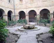 Etapa 3. Cabañes-Santo Toribio.Claustro Monasterio Santo Toribio